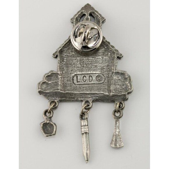 Old Fashioned One Room Schoolhouse LCD Pewter Lapel Pin Apple Pencil Bell - Picture 2 of 3